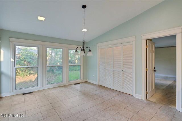 223 Hannah Drive, Clinton, MS 39056