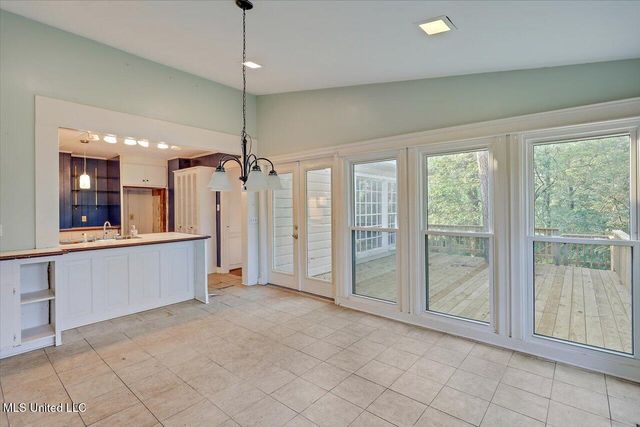 223 Hannah Drive, Clinton, MS 39056