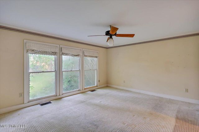 223 Hannah Drive, Clinton, MS 39056