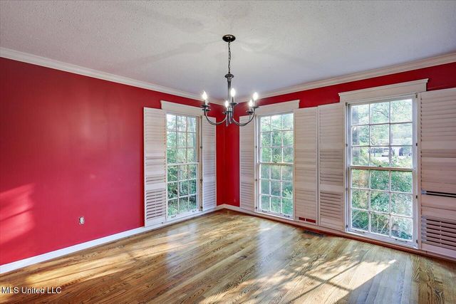 223 Hannah Drive, Clinton, MS 39056
