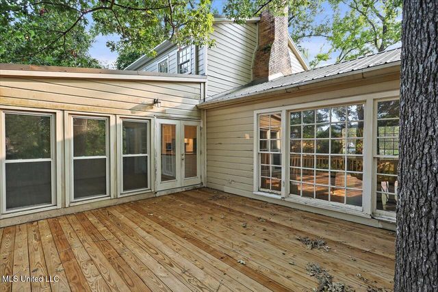 223 Hannah Drive, Clinton, MS 39056
