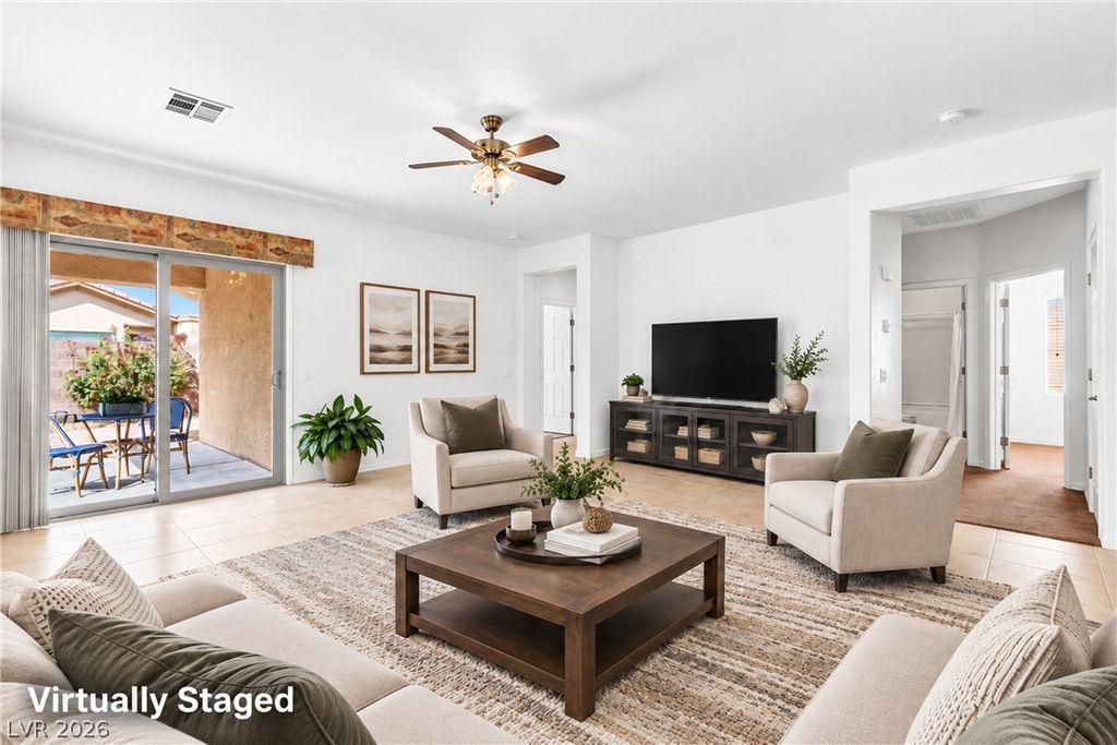 3931 Shetland Pony Street, Las Vegas, NV 89122 — photo 4