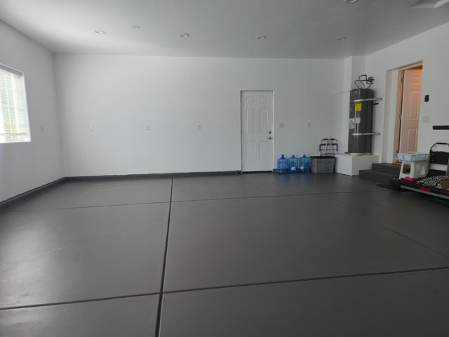 9293 Hillside Dr, Delhi, CA 95315