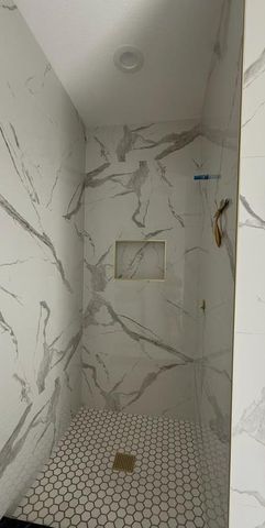 9293 Hillside Dr, Delhi, CA 95315