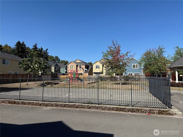 643 115th Street E, Parkland, WA 98445