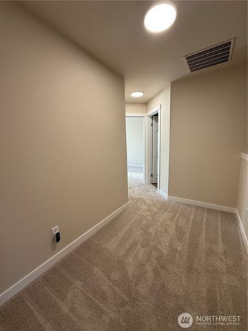 643 115th Street E, Parkland, WA 98445