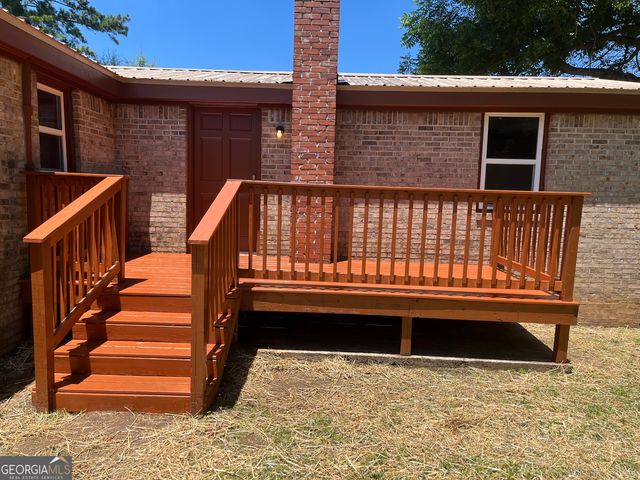 300 Hunt Circle, Manchester, GA 31816