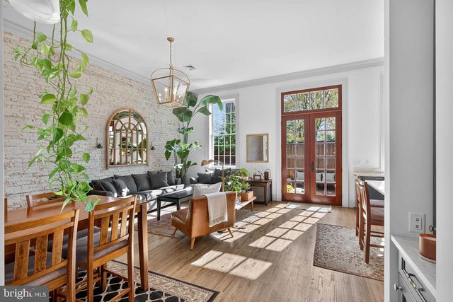 14 E FARNUM ST, Lancaster, PA 17602