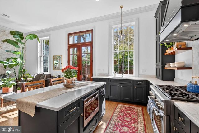 14 E FARNUM ST, Lancaster, PA 17602