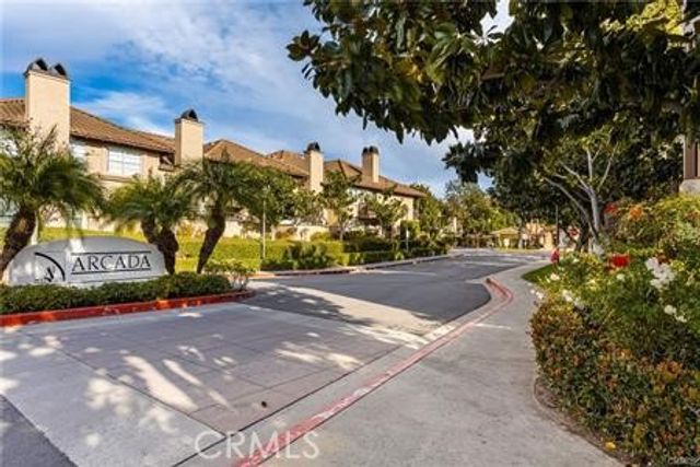 13449 Savanna, Tustin, CA 92782