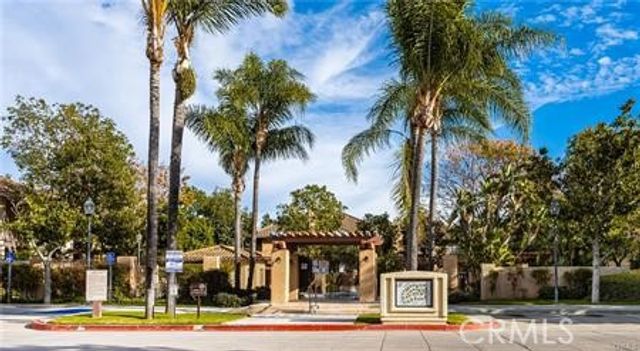 13449 Savanna, Tustin, CA 92782