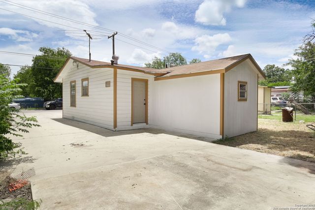 5115 Quintard, San Antonio, TX 78214