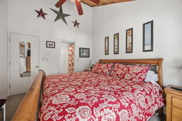 11 Haas Drive 1 & 2, Lincoln, NH 03251