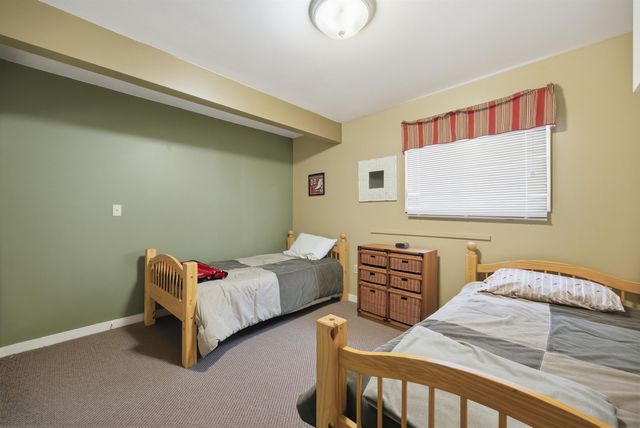 11 Haas Drive 1 & 2, Lincoln, NH 03251