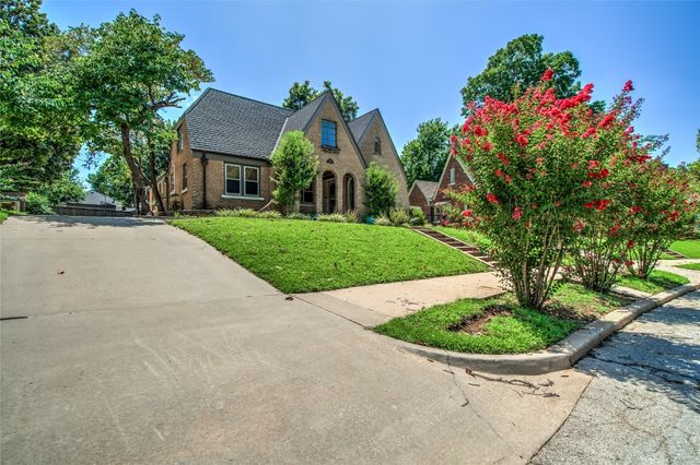 236 Edgemere Court, Oklahoma City, OK 73118