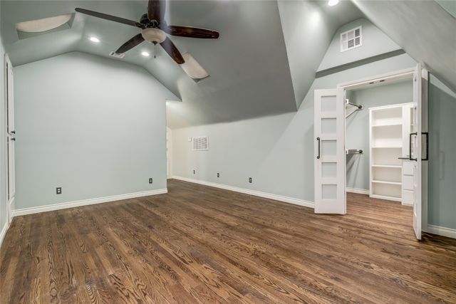236 Edgemere Court, Oklahoma City, OK 73118