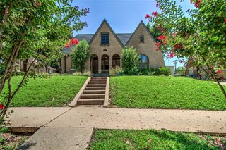 236 Edgemere Court, Oklahoma City, OK 73118