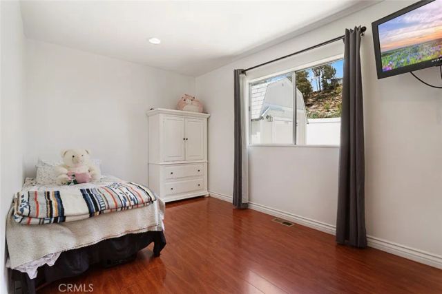 23777 Mulholland Hwy 203, Calabasas, CA 91302