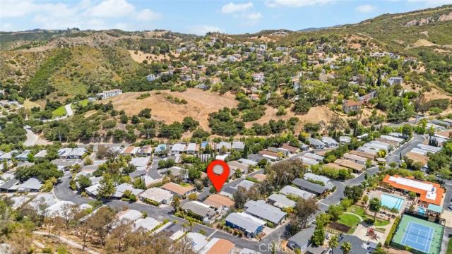 23777 Mulholland Hwy 203, Calabasas, CA 91302