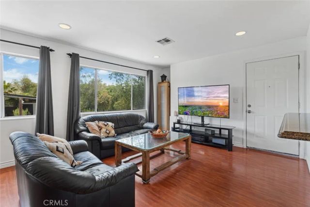 23777 Mulholland Hwy 203, Calabasas, CA 91302
