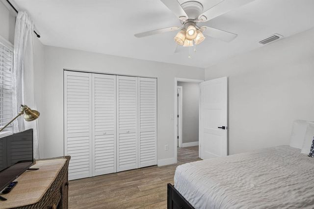 445 Palo Alto Drive, Palm Springs, FL 33461