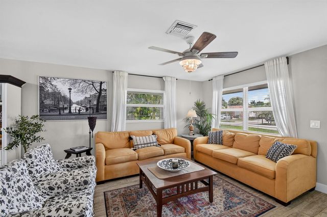 445 Palo Alto Drive, Palm Springs, FL 33461