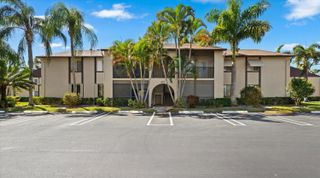 431 Pine Glen Lane C-2, Greenacres, FL 33463