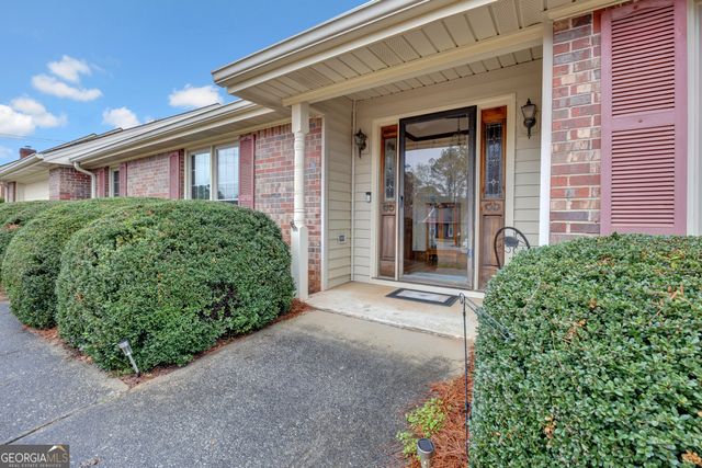 3898 Carriage Lane, Conyers, GA 30094