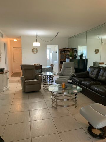 2751 E GOLF Boulevard E 2028, Pompano Beach, FL 33064