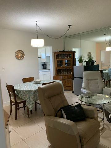 2751 E GOLF Boulevard E 2028, Pompano Beach, FL 33064