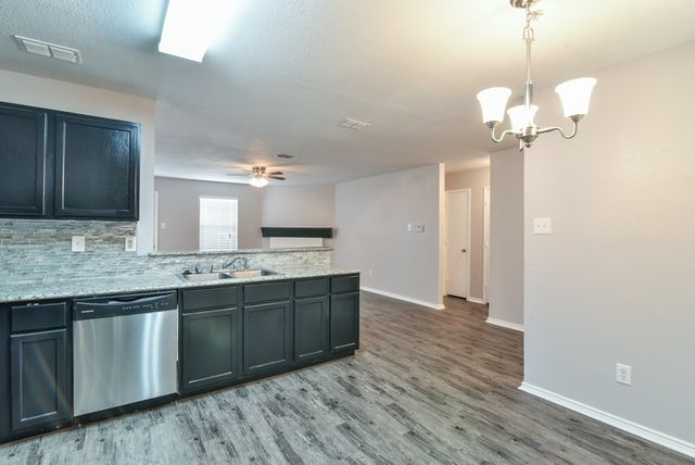 1119 Bannack Drive, Arlington, TX 76001