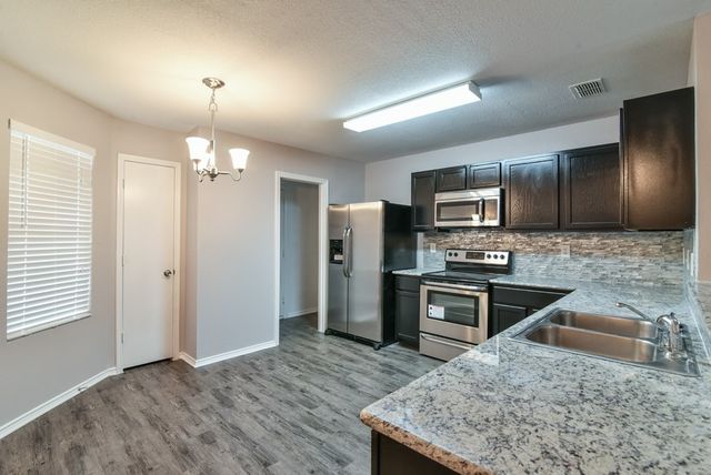 1119 Bannack Drive, Arlington, TX 76001