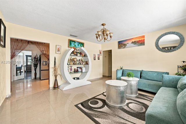 1299 NW 120th St, North Miami, FL 33167