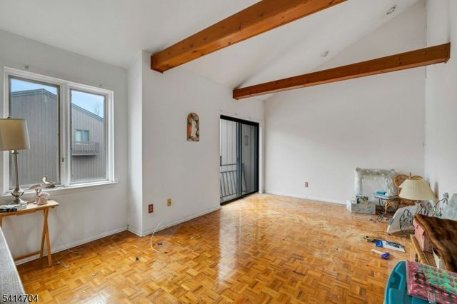 1462 Stephanie Dr, North Caldwell Boro, NJ 07006