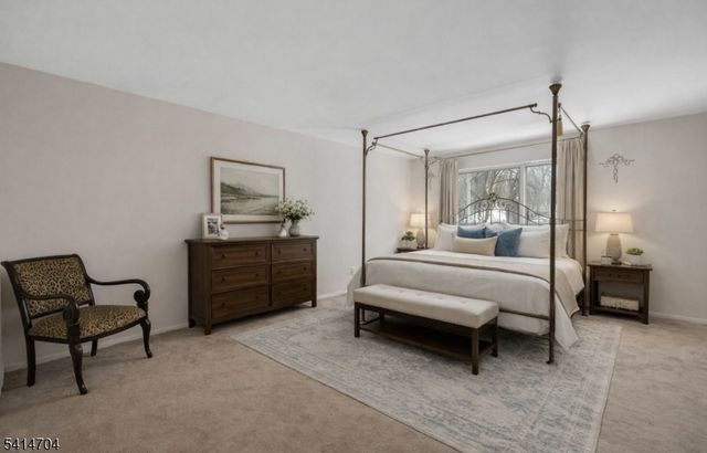 1462 Stephanie Dr, North Caldwell Boro, NJ 07006