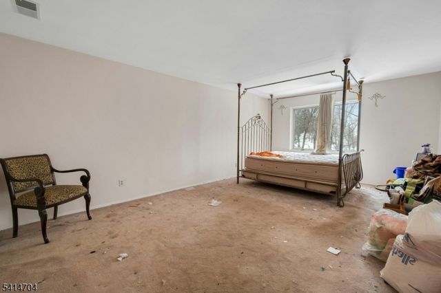 1462 Stephanie Dr, North Caldwell Boro, NJ 07006