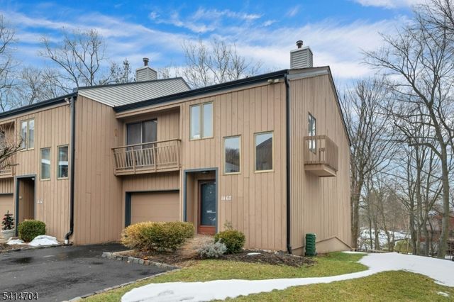 1462 Stephanie Dr, North Caldwell Boro, NJ 07006