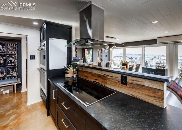 411 Lakewood Circle C706, Colorado Springs, CO 80910