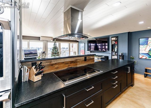 411 Lakewood Circle C706, Colorado Springs, CO 80910