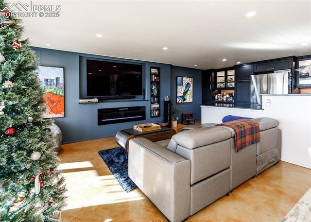 411 Lakewood Circle C706, Colorado Springs, CO 80910