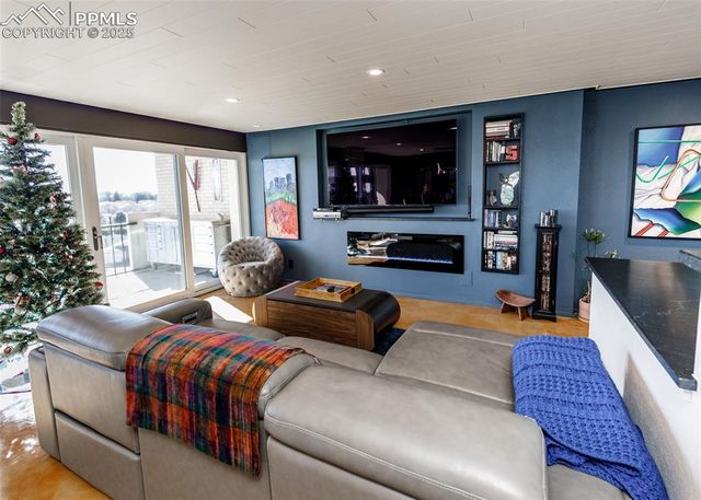 411 Lakewood Circle C706, Colorado Springs, CO 80910