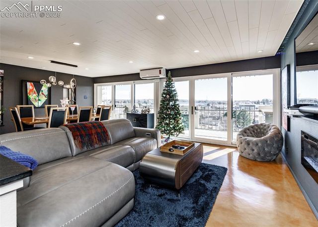 411 Lakewood Circle C706, Colorado Springs, CO 80910