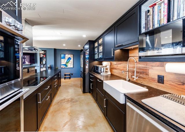 411 Lakewood Circle C706, Colorado Springs, CO 80910