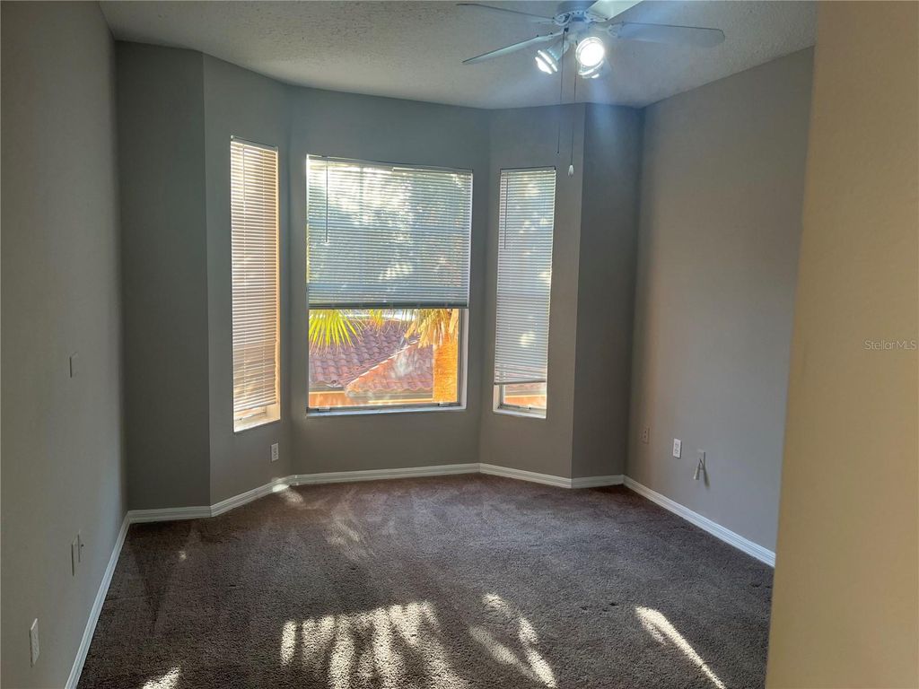 Image 5 of property listing at 5572 METROWEST BOULEVARD 209, Orlando, FL 32811