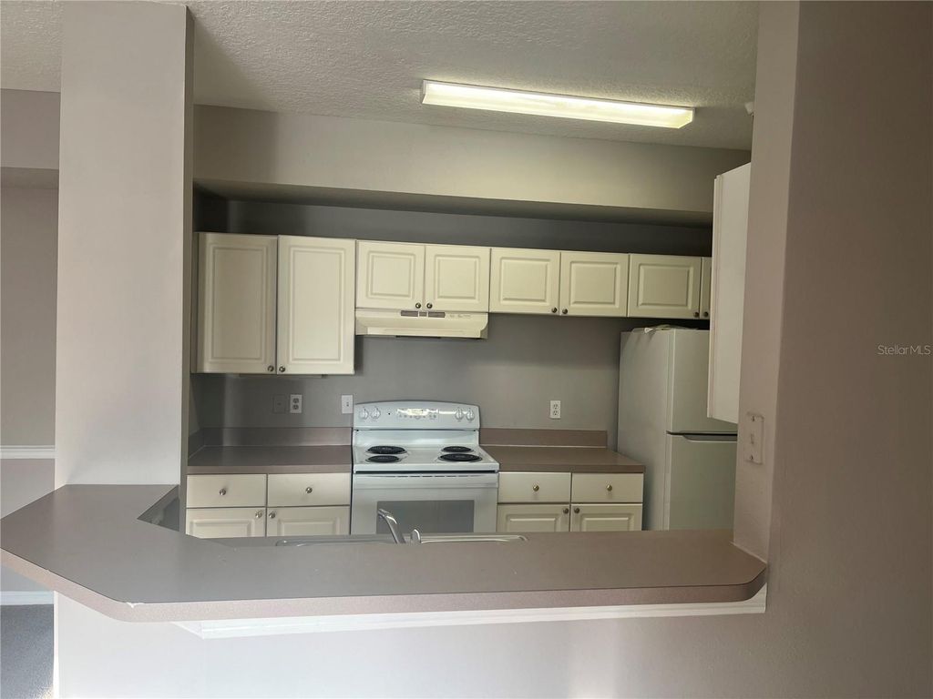 Image 7 of property listing at 5572 METROWEST BOULEVARD 209, Orlando, FL 32811