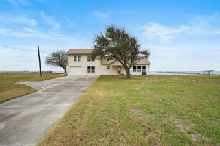 3657 Copano Dr, Rockport, TX 78382