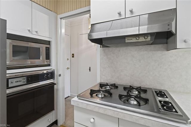 7320 Glenroie Ave Apt 7G, Norfolk, VA 23505
