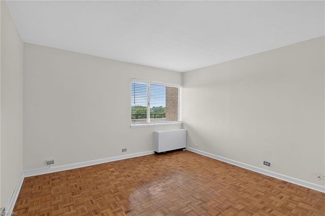 7320 Glenroie Ave Apt 7G, Norfolk, VA 23505