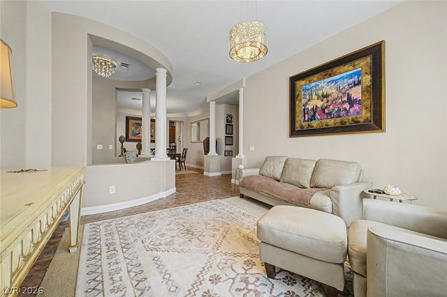 8226 Mount Logan Court, Las Vegas, NV 89131