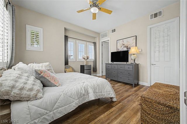 8226 Mount Logan Court, Las Vegas, NV 89131
